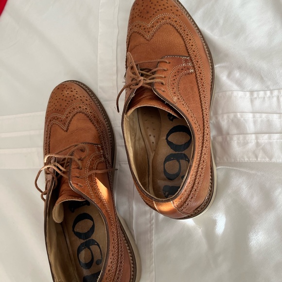 1901 Shoes | 1901 Wingtip
Oxford Shoes Size 10 Men I... - Picture 8 of 9